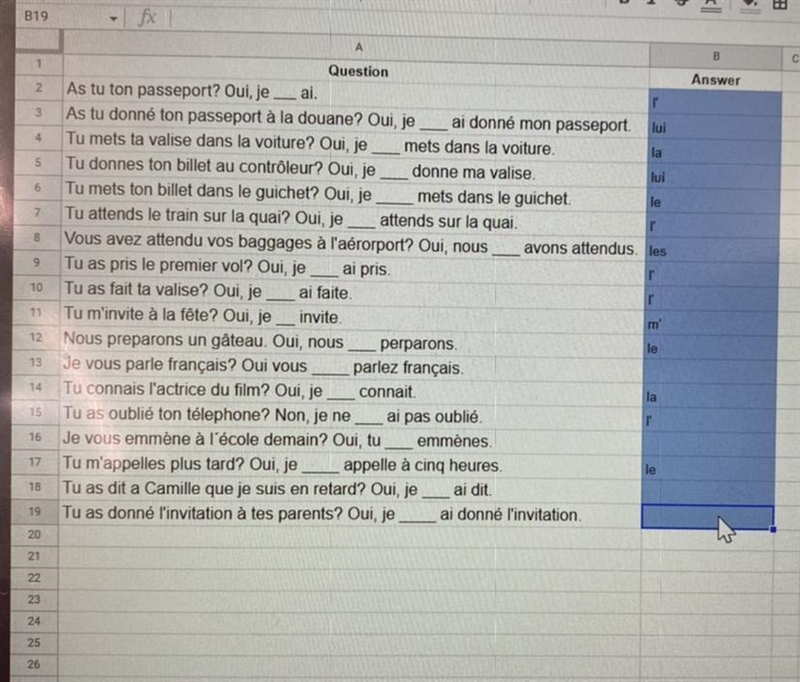 Bonjour.. I need help in this French assessment..-example-1