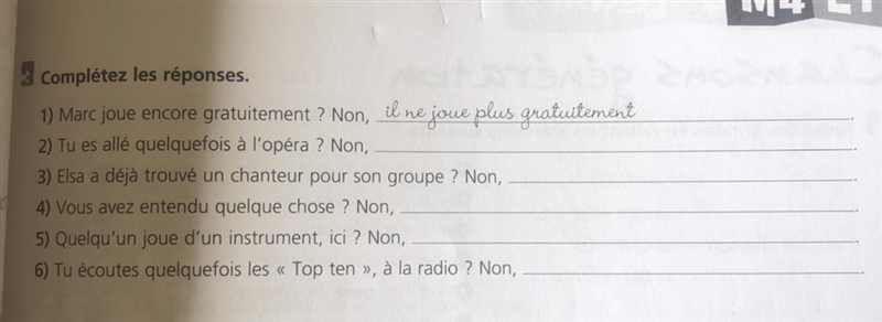 Bonjour, can you help me with my french homework?:)-example-1