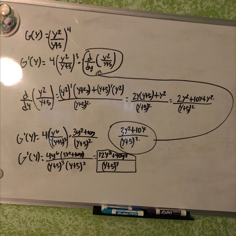 Differentiate the function using chain rule-example-1