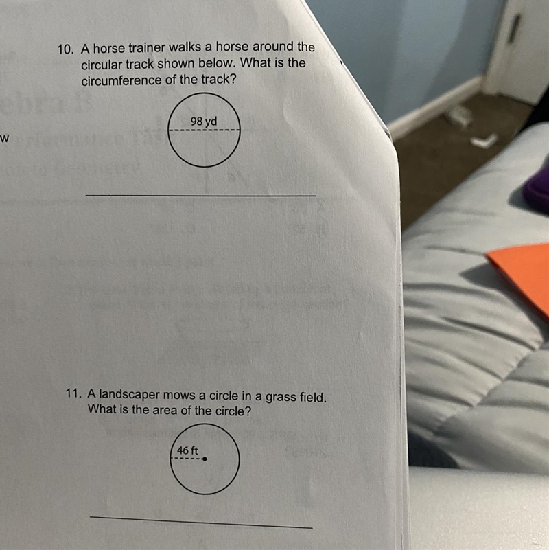 20 points for both questions : A landscaper mows a circle in a grass field. What is-example-1