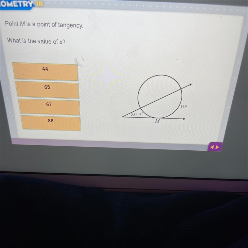 Point Mis a point of tangency.What is the value of x?446567111°230 x°88M-example-1