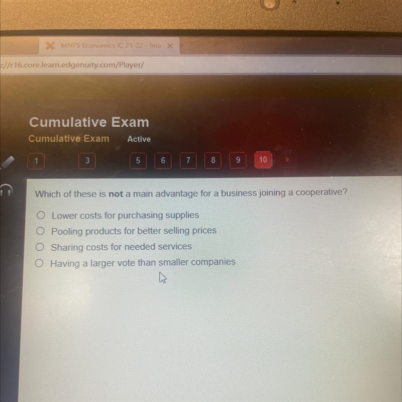 Which of these is not a main advantage for a business joining a cooperative?-example-1