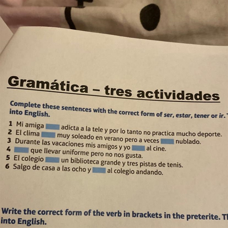 I’m stuck on this Spanish task - photo attached contains it. Any help would be appreciated-example-1